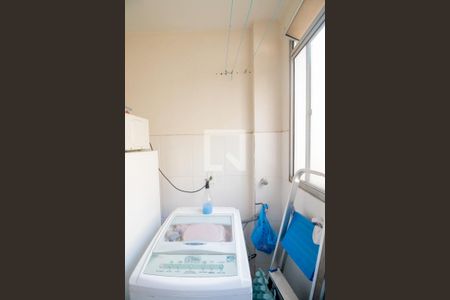 Apartamento para alugar com 70m², 2 quartos e 1 vaga Apartamento para alugar com 70m², 2 quartos e 1 vagaCozinha e Área de Serviço