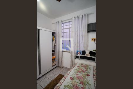 Quarto de casa à venda com 2 quartos, 66m² em Engenhoca, Niterói