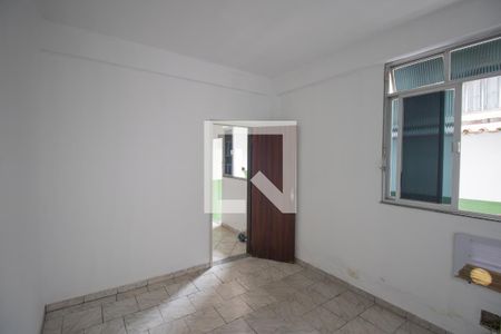 Quarto 1 de casa para alugar com 1 quarto, 38m² em Porto Velho, São Gonçalo