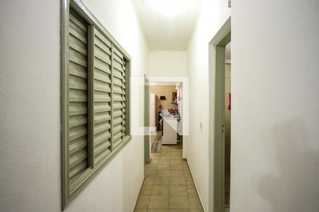 Corredor de casa à venda com 2 quartos, 120m² em Vila Antonieta, São Paulo