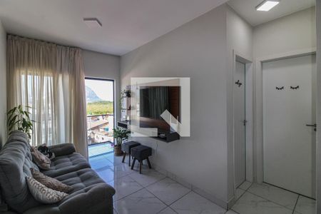 Sala de apartamento para alugar com 2 quartos, 60m² em Vargem Pequena, Rio de Janeiro