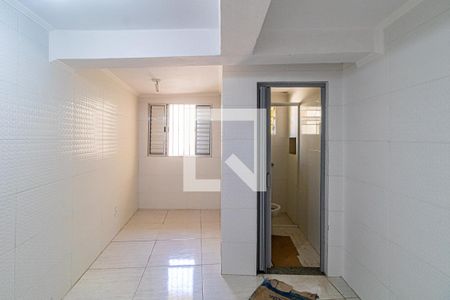 Suíte 01 de casa para alugar com 2 quartos, 50m² em Jardim Celeste, São Paulo