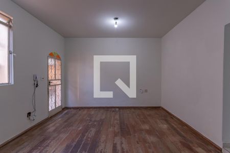 Sala de casa de condomínio à venda com 3 quartos, 90m² em Dona Clara, Belo Horizonte