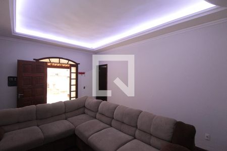 Sala de casa à venda com 3 quartos, 391m² em Ouro Preto, Belo Horizonte