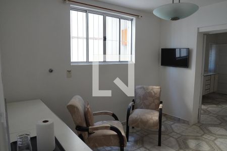 Sala 2 de casa para alugar com 2 quartos, 100m² em Vila Progredior, São Paulo