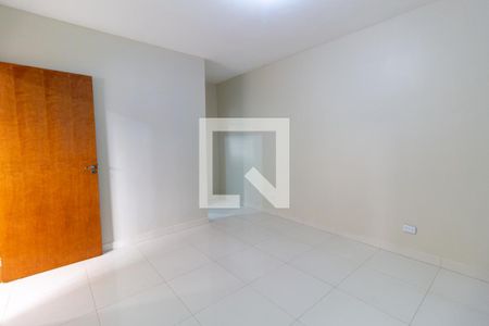 Sala/Quarto de casa de condomínio para alugar com 1 quarto, 30m² em Vila Ipojuca, São Paulo