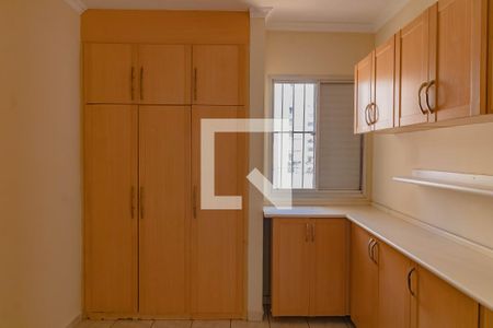 Quarto 1 de apartamento para alugar com 2 quartos, 38m² em Vila Guarani, São Paulo