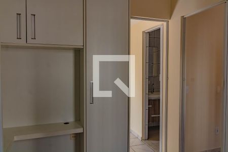 Quarto 2 de apartamento para alugar com 2 quartos, 38m² em Vila Guarani, São Paulo