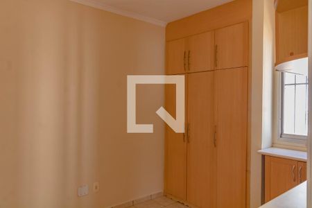 Quarto 1 de apartamento para alugar com 2 quartos, 38m² em Vila Guarani, São Paulo