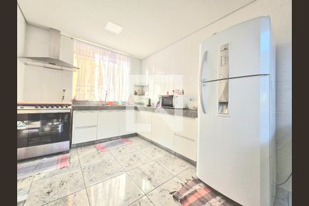 Cozinha de casa à venda com 3 quartos, 240m² em Joá, Lagoa Santa