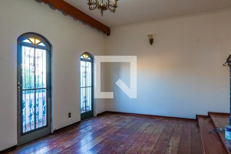 Sala de casa para alugar com 3 quartos, 450m² em Jardim Aurelia, Campinas