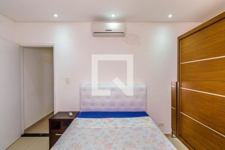 Quarto de apartamento para alugar com 1 quarto, 53m² em Guilhermina, Praia Grande