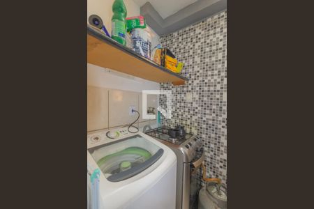 Cozinha e Área de Serviço de apartamento à venda com 2 quartos, 38m² em Mato Grande, Canoas