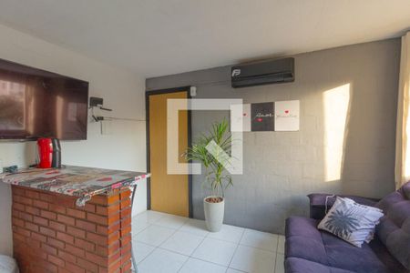 Sala de apartamento à venda com 2 quartos, 38m² em Mato Grande, Canoas