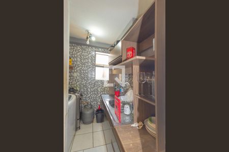 Cozinha e Área de Serviço de apartamento à venda com 2 quartos, 38m² em Mato Grande, Canoas