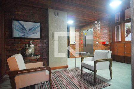 Apartamento à venda com 145m², 3 quartos e 3 vagas Apartamento à venda com 145m², 3 quartos e 3 vagasHall de entrada