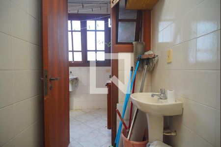 Apartamento à venda com 145m², 3 quartos e 3 vagas Apartamento à venda com 145m², 3 quartos e 3 vagasBanheiro de serviço