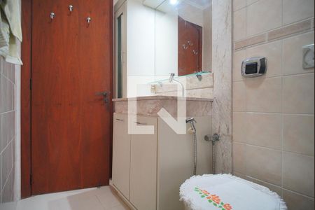 Apartamento à venda com 145m², 3 quartos e 3 vagas Apartamento à venda com 145m², 3 quartos e 3 vagasBanheiro da Suíte