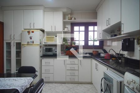 Apartamento à venda com 145m², 3 quartos e 3 vagas Apartamento à venda com 145m², 3 quartos e 3 vagasCozinha