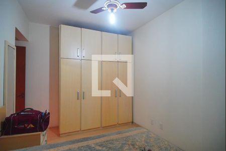 Apartamento à venda com 145m², 3 quartos e 3 vagas Apartamento à venda com 145m², 3 quartos e 3 vagasQuarto