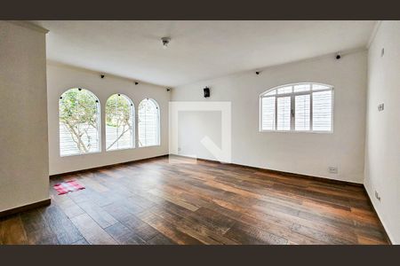 Sala de casa para alugar com 4 quartos, 200m² em Jardim Campo Grande, São Paulo