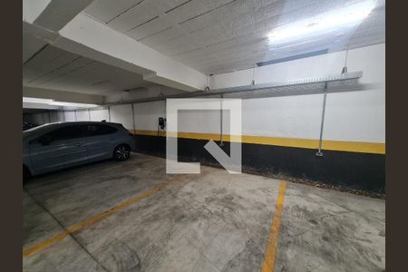 Apartamento à venda com 99m², 2 quartos e 2 vagas Apartamento à venda com 99m², 2 quartos e 2 vagasCarregador parra carro eletrico