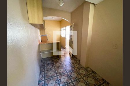 Cozinha de casa à venda com 3 quartos, 200m² em Monte Castelo, Contagem