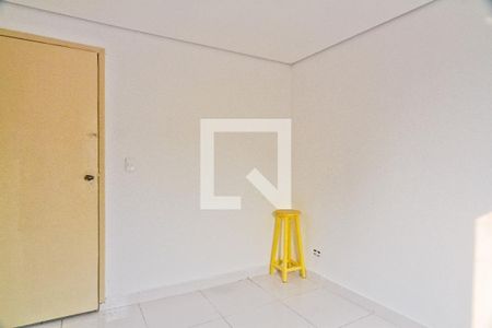 Quarto 2 de casa para alugar com 3 quartos, 60m² em Parque São Luís, São Paulo