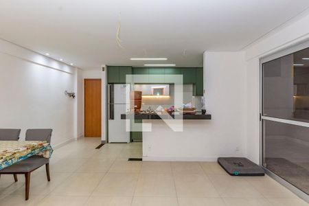 Sala de apartamento à venda com 2 quartos, 100m² em Carlos Prates, Belo Horizonte