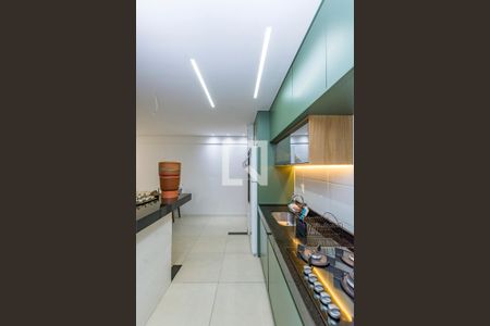 Cozinha de apartamento à venda com 2 quartos, 100m² em Carlos Prates, Belo Horizonte