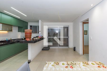 Sala de apartamento à venda com 2 quartos, 100m² em Carlos Prates, Belo Horizonte