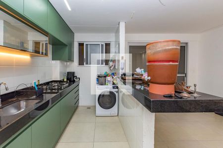 Cozinha de apartamento à venda com 2 quartos, 100m² em Carlos Prates, Belo Horizonte