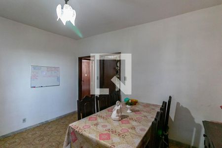 Sala de casa à venda com 3 quartos, 275m² em Alto Caiçaras, Belo Horizonte