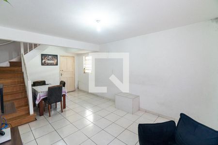 Sala de casa à venda com 2 quartos, 170m² em Jardim Oriental, São Paulo