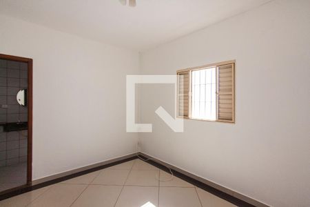 Quarto 1 de casa para alugar com 2 quartos, 130m² em Granada, Uberlândia