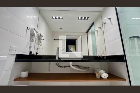 Studio para alugar com 26m², 1 quarto e sem vaga Studio para alugar com 26m², 1 quarto e sem vagaBanheiro