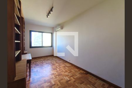 Quarto 1 de apartamento à venda com 3 quartos, 280m² em Copacabana, Rio de Janeiro