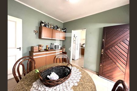 Casa para alugar com 465m², 5 quartos e 6 vagas Casa para alugar com 465m², 5 quartos e 6 vagasSala de Jantar