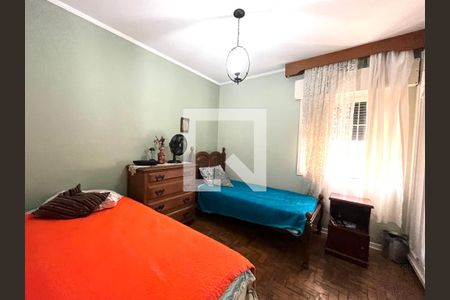 Casa para alugar com 465m², 5 quartos e 6 vagas Casa para alugar com 465m², 5 quartos e 6 vagasQuarto 4