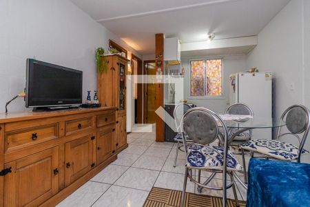 Sala de apartamento à venda com 2 quartos, 46m² em Cavalhada, Porto Alegre