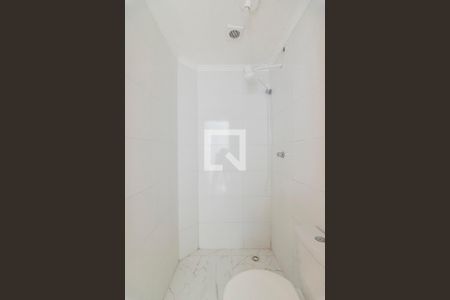 Banheiro de apartamento para alugar com 1 quarto, 30m² em Vila Curuçá, Santo André