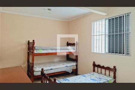 Quarto de apartamento para alugar com 1 quarto, 37m² em Vila Tupi, Praia Grande