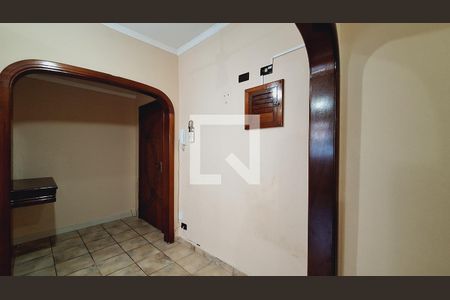 Sala de apartamento para alugar com 1 quarto, 37m² em Vila Tupi, Praia Grande