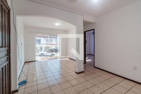 Sala de casa para alugar com 2 quartos, 80m² em Barreiros, São José