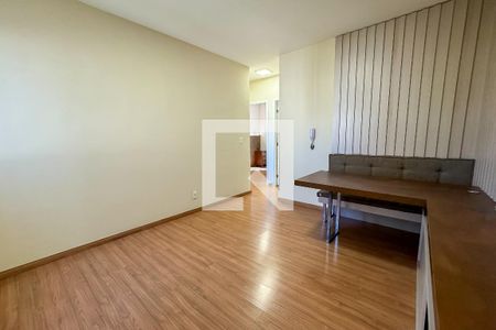 Sala de apartamento à venda com 2 quartos, 56m² em Nova Gameleira, Belo Horizonte