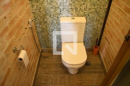 Lavabo de casa de condomínio para alugar com 3 quartos, 340m² em Granja Viana Ii, Cotia