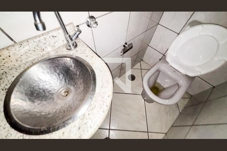 Lavabo de casa à venda com 3 quartos, 147m² em Vila Tibiriçá, Santo André