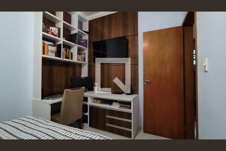 Quarto 01 de casa à venda com 2 quartos, 70m² em Parque Xangri-lá, Contagem