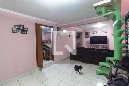 Sala de casa para alugar com 2 quartos, 150m² em Vila Laís, São Paulo