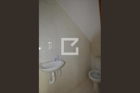 Lavabo de apartamento para alugar com 3 quartos, 102m² em Vila Valqueire, Rio de Janeiro